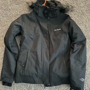 Black Columbia Jacket - Size Women’s Medium